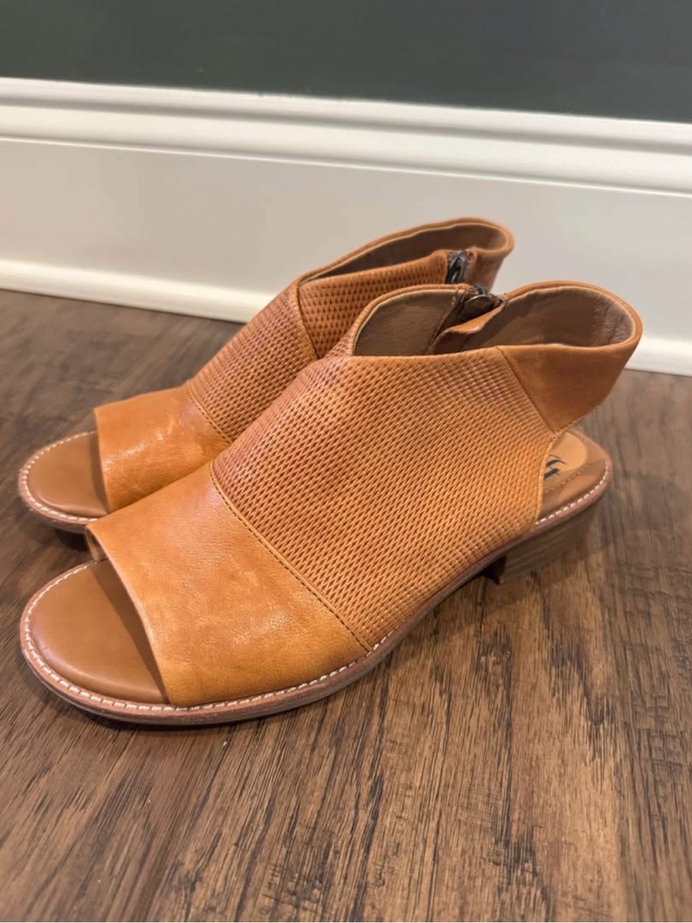Sofft Tan Open-Toe Perforated Ankle Sandals